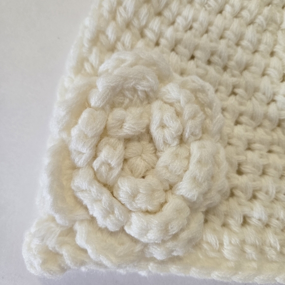 Bundle of 2 Winter Hats - Picture 4 of 8